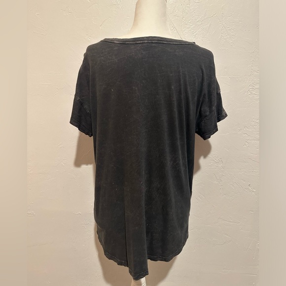 KISS BAND MUSIC VINTAGE CANVAS GRAPHIC TEE - Picture 2 of 8